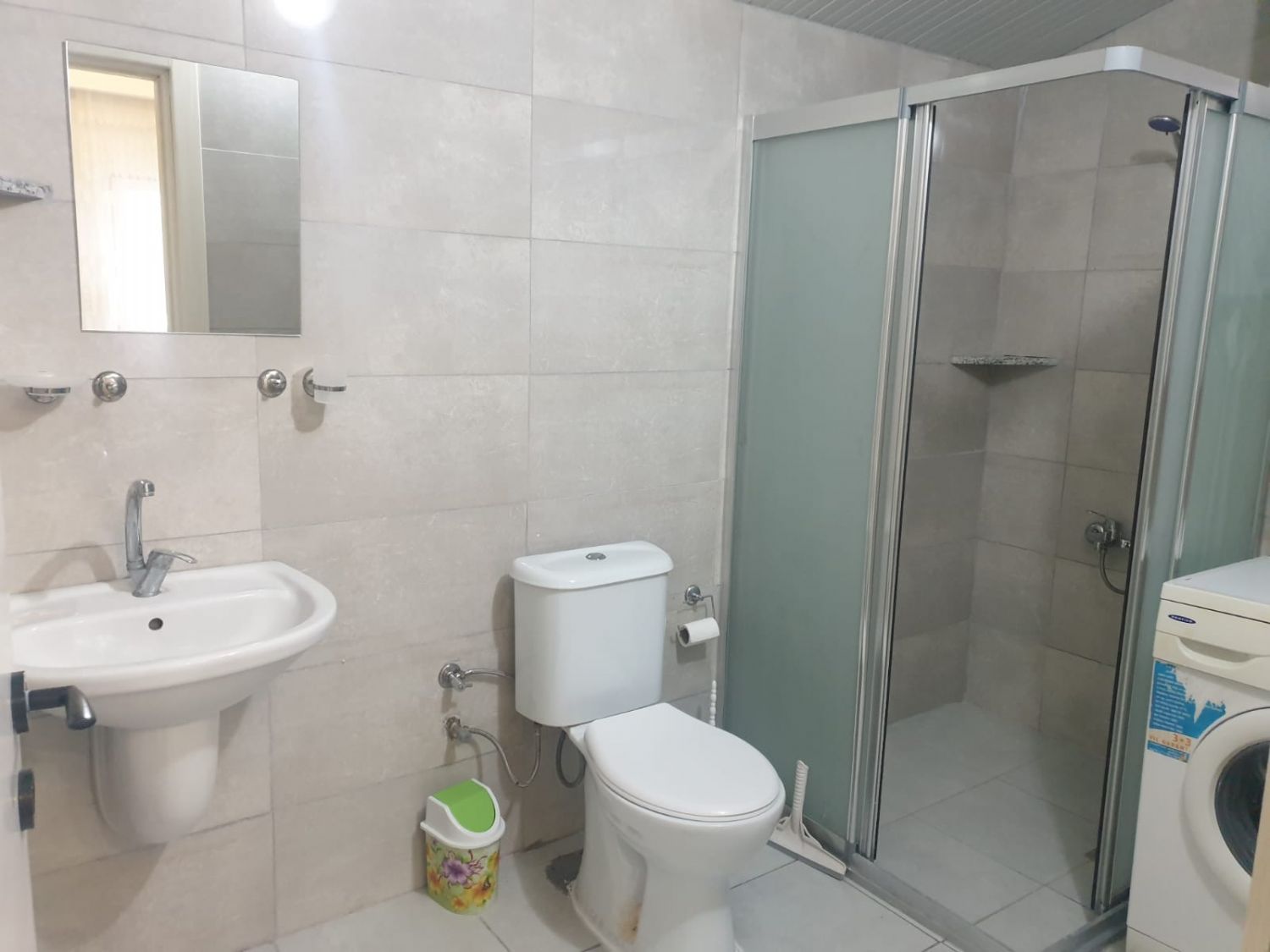 Gvenli Aile Apartman 1+1 Daire