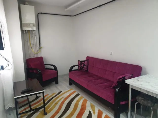 Güvenli Aile Apartmanı 1+1 Daire