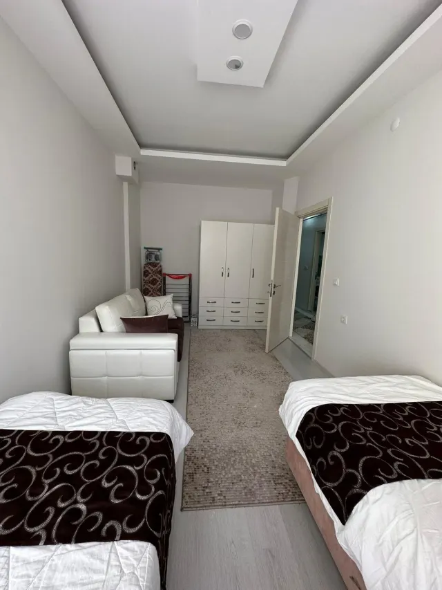 1+1 Eşyalı Balkonlu Kiralık Daire