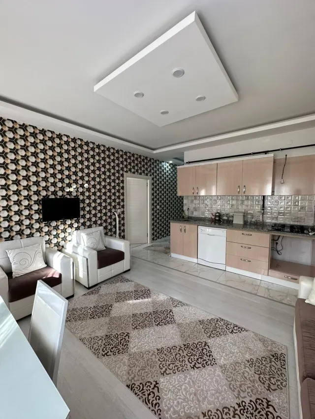 1+1 Eşyalı Balkonlu Kiralık Daire